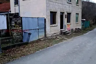 Къща в Ловеч, с. Бели Осъм
