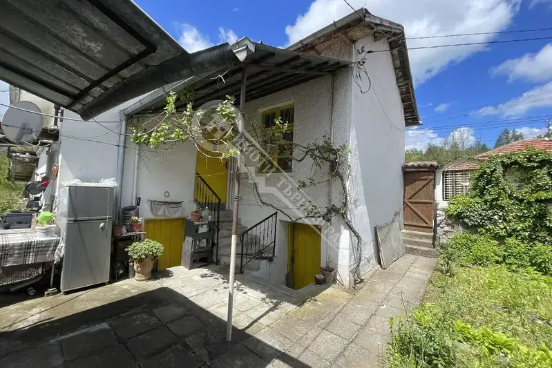 House in Oblast Gabrovo, Belica