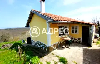 Къща във Варна, с. Бенковски