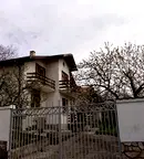 Къща в София, с. Безден