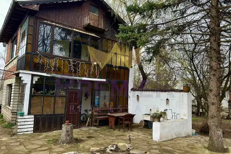 Къща в Добрич, с. Безводица