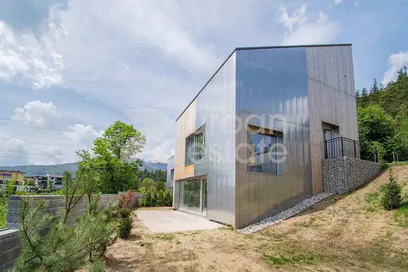 House in Bistrica