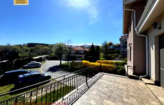 Къща в с. Бистрица
