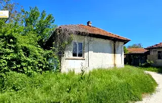 Къща във Велико Търново, с. Благоево