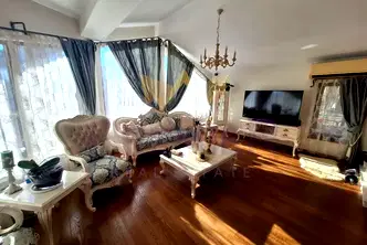 Къща във Варна, с. Близнаци