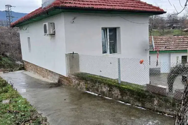 House in Oblast Gabrovo, Bogatovo