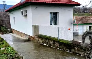 Къща в Габрово, с. Богатово