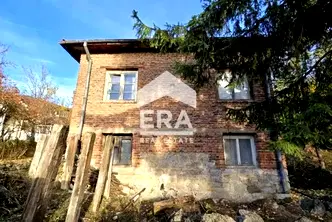 Къща в Перник, с. Богданов дол