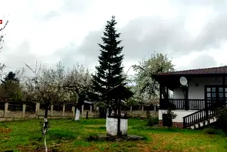 Къща във Варна, с. Болярци
