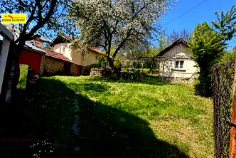 Къща в Перник, с. Борнарево