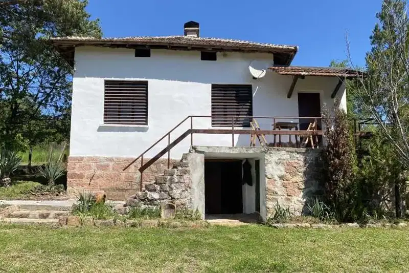 One-story house with 2 bedrooms in Borovitsa village, Vidin region