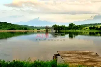 Къща във Варна, с. Ботево
