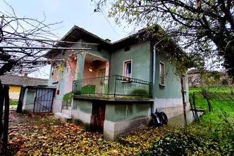 Къща в Плевен, с. Брест