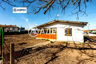 Къща във Варна, с. Брестак