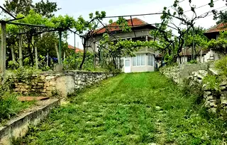 Къща в Плевен, с. Брестовец