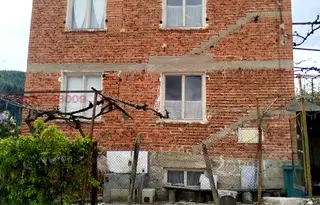 Къща в Благоевград, с. Брезница