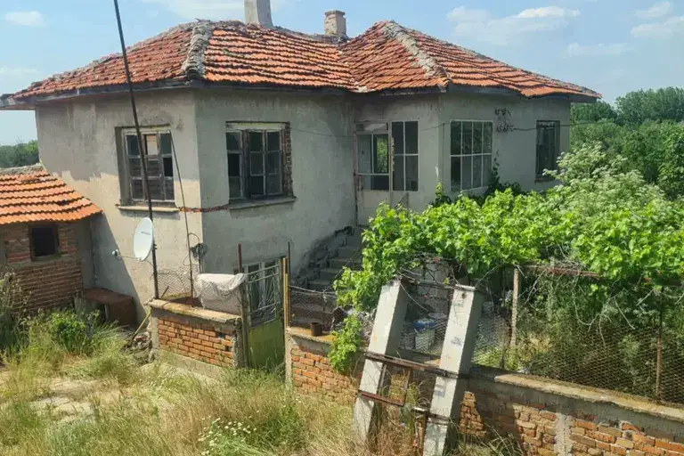 Къща в Стара Загора, с. Бяло поле