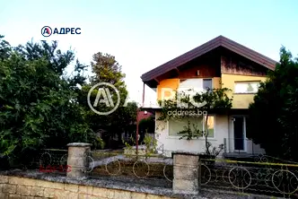 Къща в Добрич, с. Българево