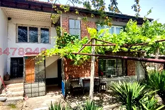 Къща в Стара Загора, с. Ценово