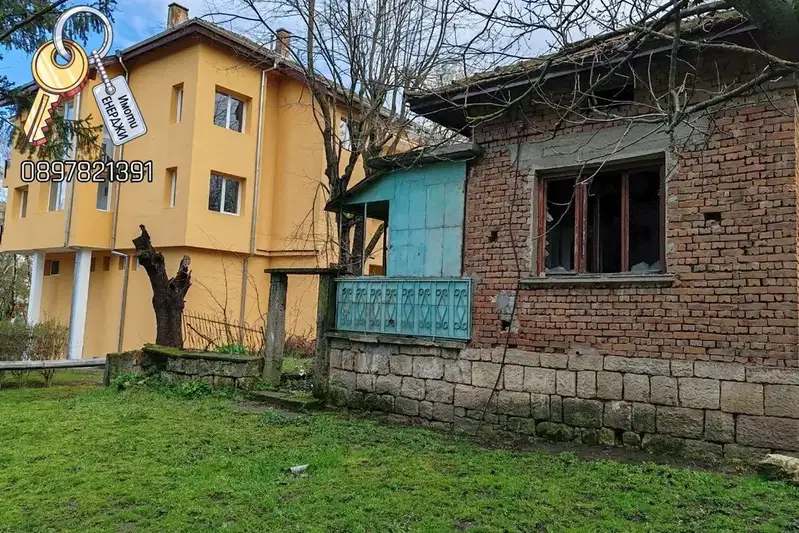 House in Oblast Ruse, Cenovo