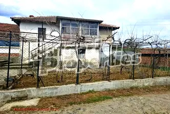 Къща в Ямбол, с. Чернозем