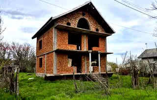 Къща в Русе, с. Червена вода