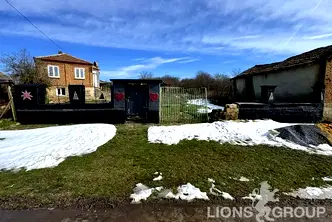 Къща във Варна, с. Червенци
