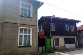 Къща в Ловеч, с. Чифлик