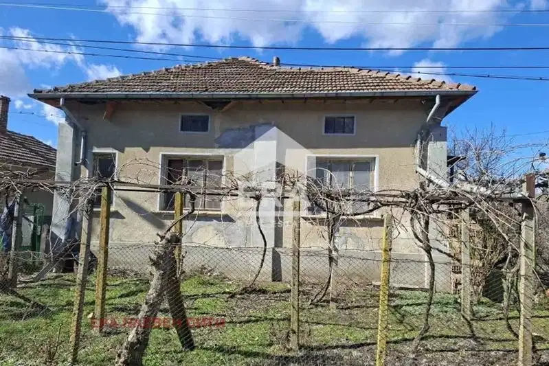 House in Oblast Pleven, Dekov