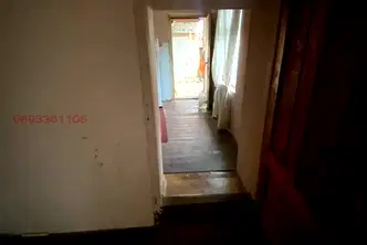 Къща в Шумен, с. Дибич