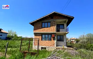 Къща в Пазарджик, с. Динката