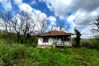 Къща в Ловеч, с. Добревци
