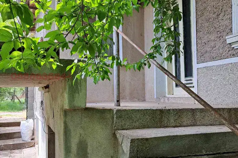 Къща във Варна, с. Доброплодно