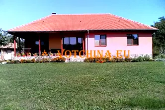 Къща в Добрич, с. Долина