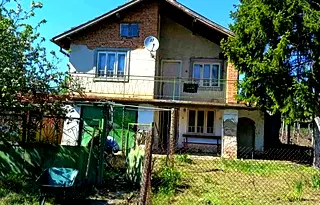 Къща в Добрич, с. Долина