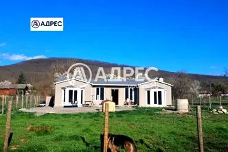 Къща във Варна, с. Долище