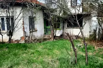 Къща в София, с. Долни Окол