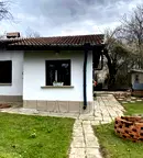 Къща в София, с. Долно Камарци