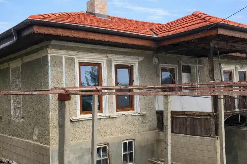 House in Oblast Veliko Tyrnovo, Draganovo