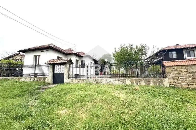 House in Oblast Veliko Tyrnovo, Dragijevo