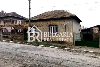 Къща във Велико Търново, с. Драгомирово