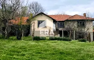 Къща в Хасково, с. Елена