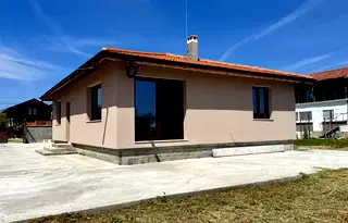 Къща в Стара Загора, с. Еленино