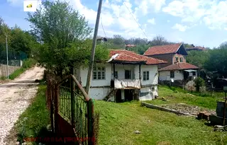 Къща в Пазарджик, с. Габровица