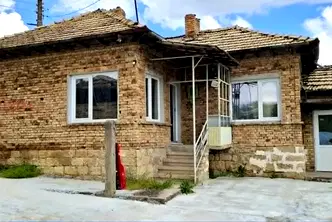 Къща в Търговище, с. Гагово