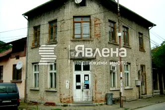 Къща в Ловеч, с. Гложене