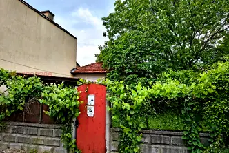 Къща в Ловеч, с. Гложене