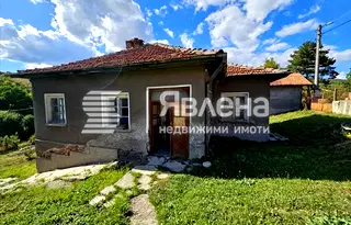 Къща в Перник, с. Големо Бучино