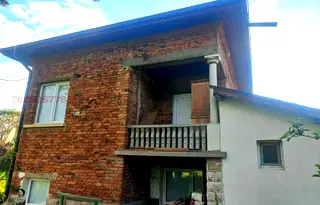 Къща във Враца, с. Голямо Пещене