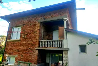 Къща във Враца, с. Голямо Пещене